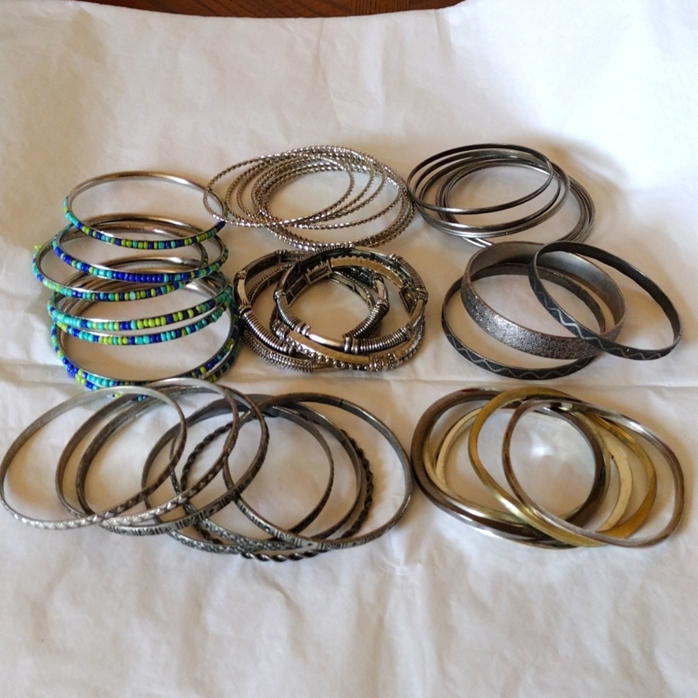 Bangle Bangles Bangled - image 1